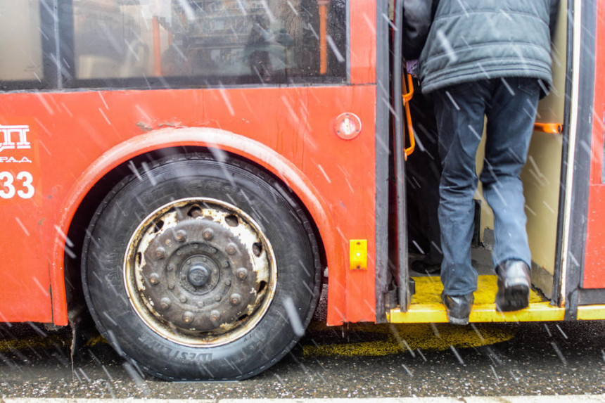 Autobus udario muškarca u Beogradu