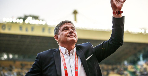 Piksi dobio otkaz u Kini?