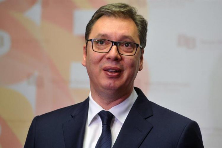 Vučić sa Srbima na Badnji dan u Crnoj Gori