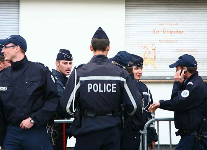 U Francuskoj u pucnjavi ranjen gradonačelnik