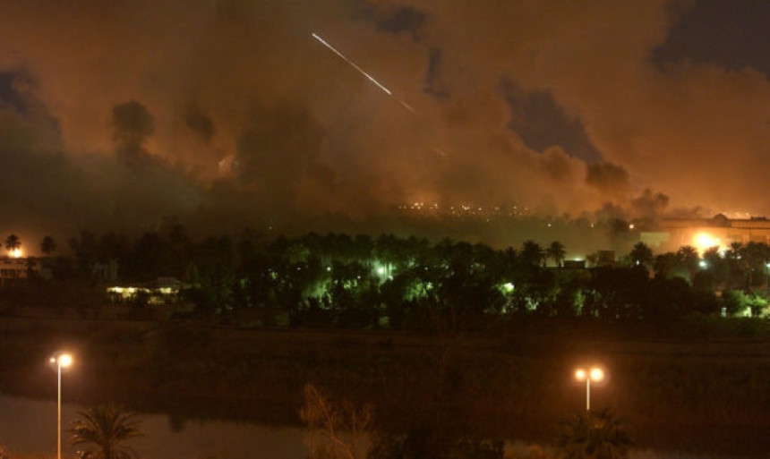 Ispaljene rakete na ambasadu i bazu SAD u Iraku