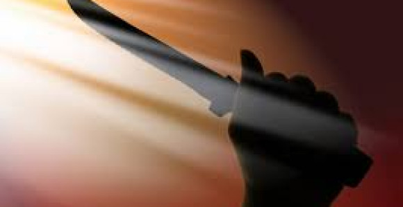 Djevojka izbodena nožem, potjera za napadačem