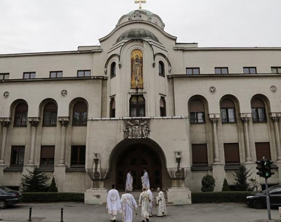 Sinod SPC poziva da se preispita sporni zakon u CG
