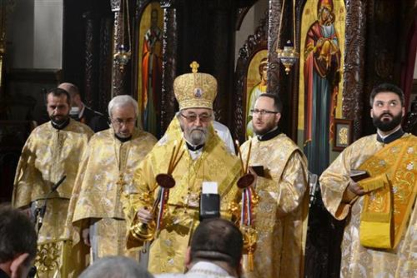 Liturgijom u ponoć dočekan Božić u BL