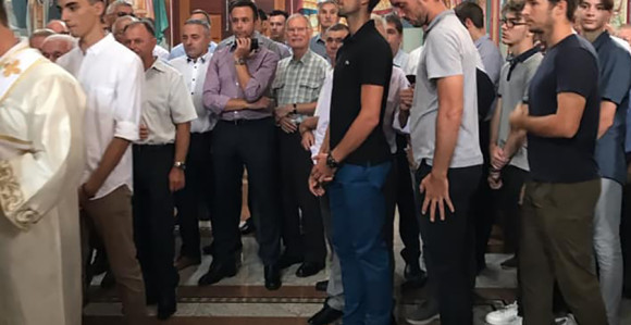 Srpski teniseri na liturgiji u Brizbejnu