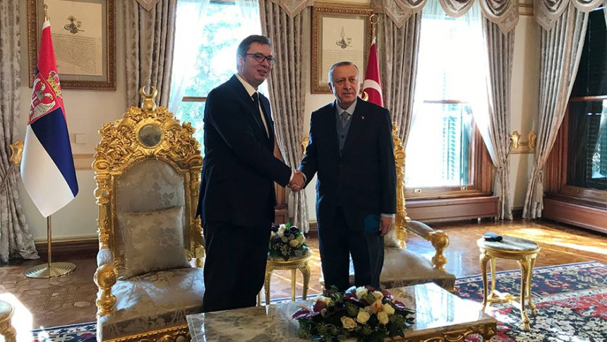Vučić sutra u Istanbulu na poziv Erdogana