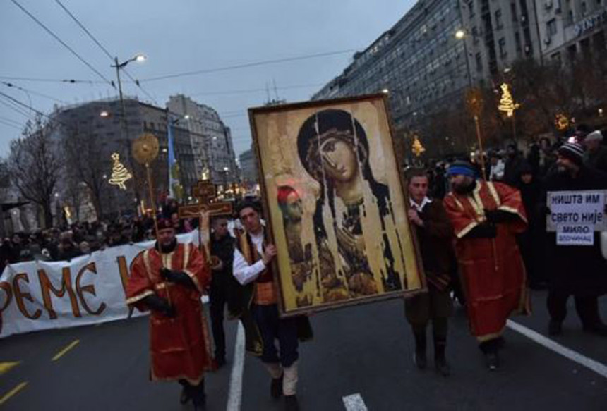 Београд: Литија подршке српском народу у Црној Гори