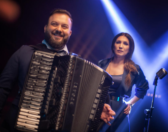 Borko snimio spot za "Cojle Manojle" a pregovara sa francuskim diskografima!