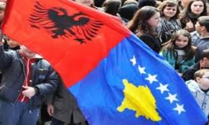 Албанци желе да се уједине Косово и Албанија