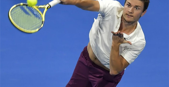 Kecmanović izgubio u polufinalu turnira u Dohi