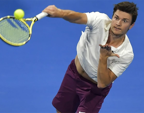 Kecmanović izgubio u polufinalu turnira u Dohi