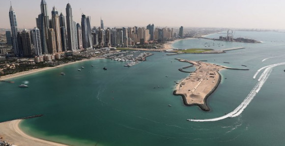 Dubai potopljen, otkazani letovi