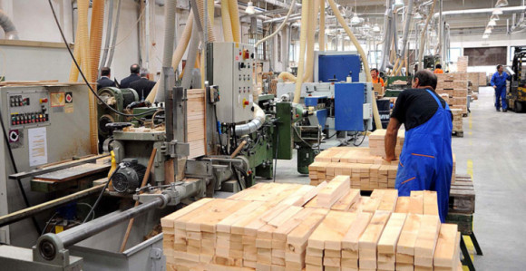 Nastavlja se pad industrijske proizvodnje