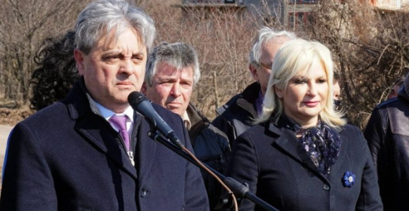 "Reket uzimala i ministarka Zorana Mihajlović"?!