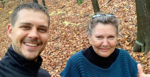 Miloš o svojoj majci: Ozbiljno me troluje