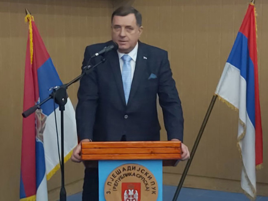 Dodik i dalje tvrdi: RS ostaje vojno neutralna?!