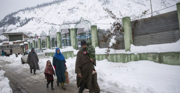 U lavinama od nedjelje poginulo 126 osoba