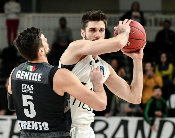 Crno-beli večeras deklasirali Trento