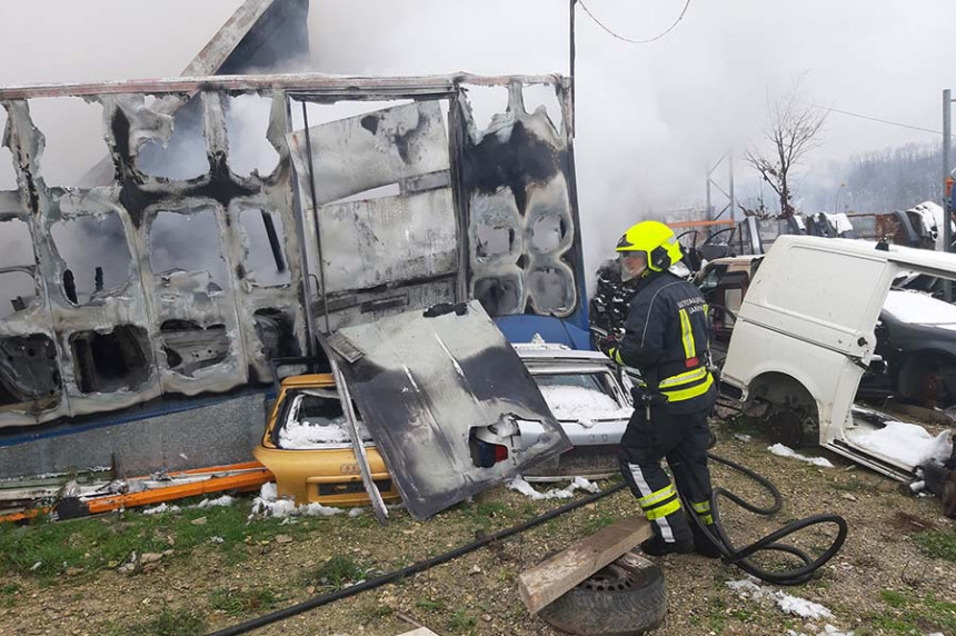 Požar u kući: Nađeno beživotno tijelo žene