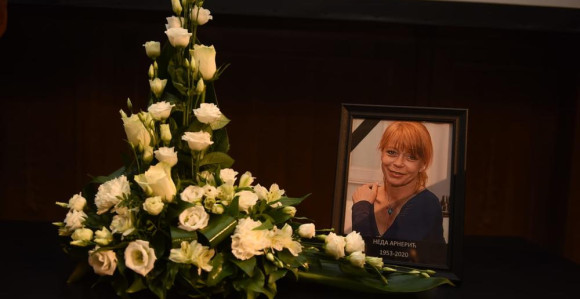 Posljednje zbogom Nedi Arnerić