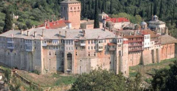 Dječaku kojeg su pretukli stiže poklon iz Hilandara