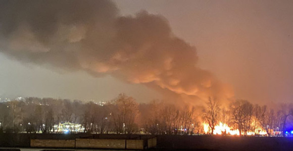Izgorio splav na Savi, nema povrijeđenih (FOTO)
