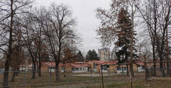 Telo mladića (22) nađeno u dvorištu vrtića u Čačku