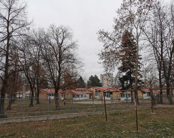 Telo mladića (22) nađeno u dvorištu vrtića u Čačku