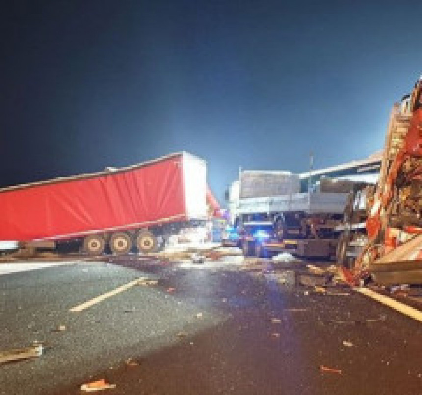 Возач камиона из БиХ направио хаос код Љубљане