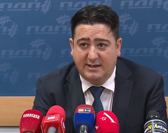 "Nećemo ćutati na tajne sastanke Mićića i Dodika"