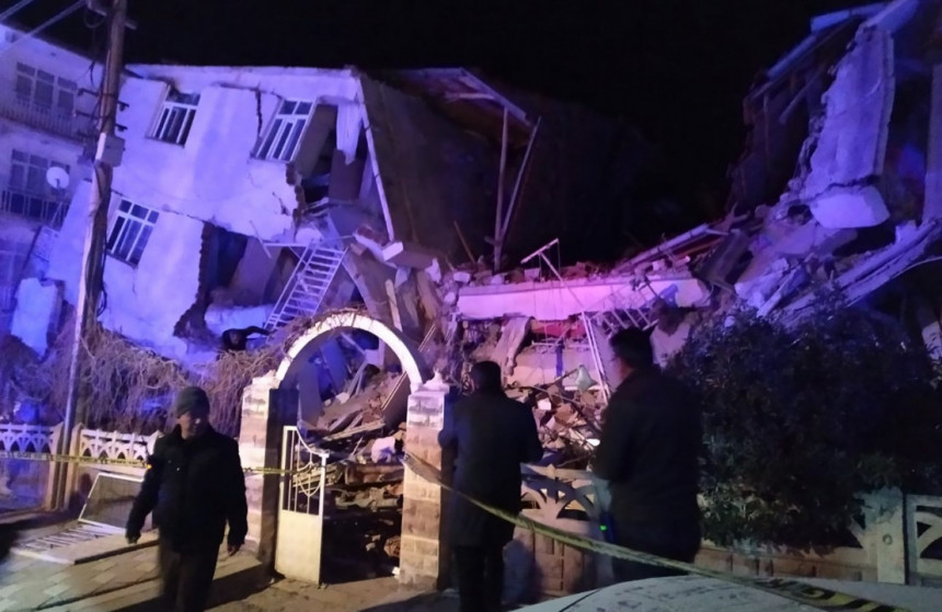 У Турској расте број жртава након земљотреса