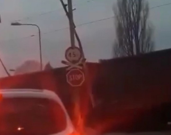 PDP: Rampa ponovo otvorena kada voz prolazi