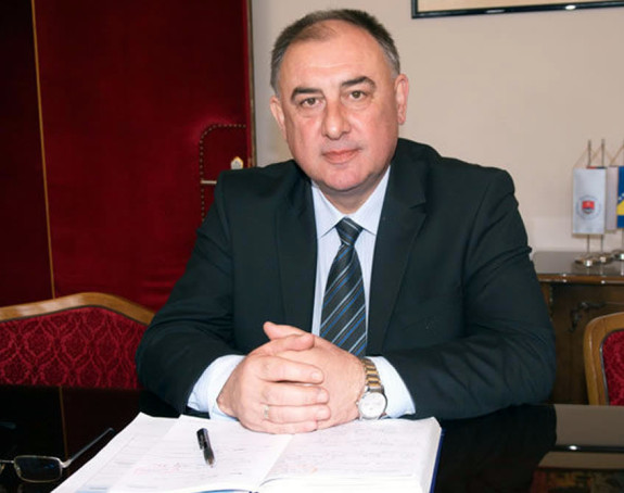 Отворено писмо градоначелника Миленка Ђаковића