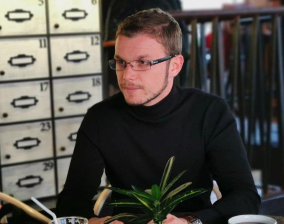 Игоре, треба ли студенти да плаћају сумњиве станове?!