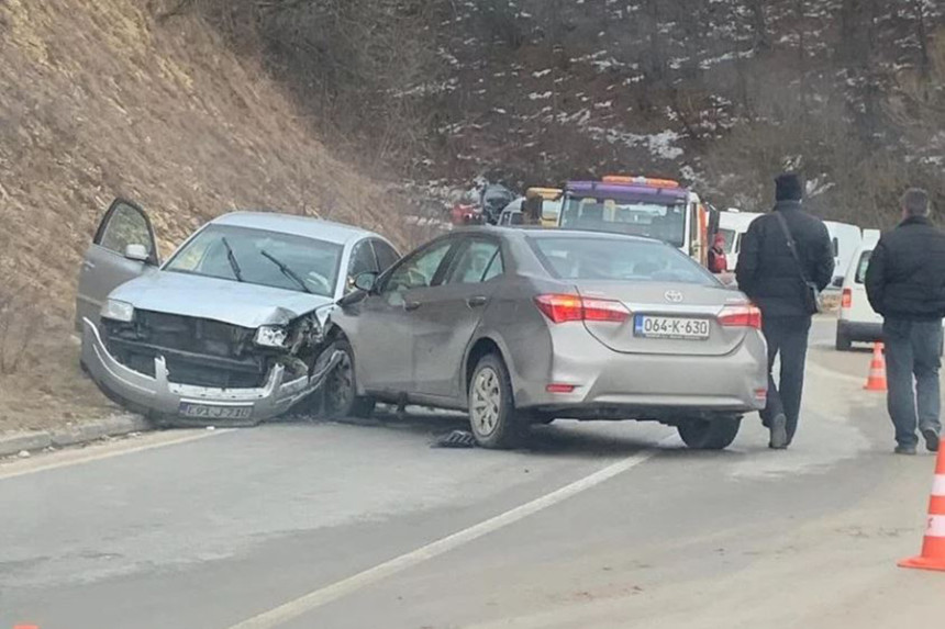 Udes na putu prema Vlašiću, vozač preminuo