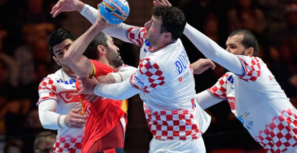 Španija prvak Evrope, Hrvatima srebro