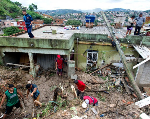 Poplave, klizišta u Brazilu: 37 osoba nastradalo