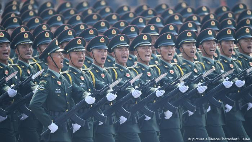 Kina pretekla Rusiju na listi proizvođača oružja