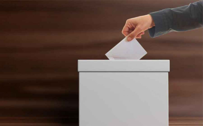 Glasački listići nađeni u toaletu nakon izbora