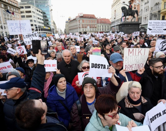 Hiljade građana na protestu protiv Milana Bandića