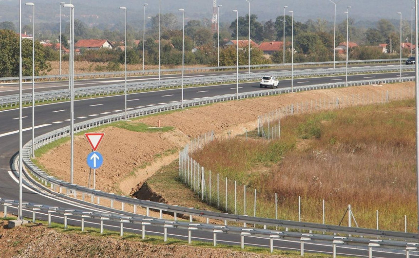 Akcize: Obećali svašta nešto, a dobili smo kredite