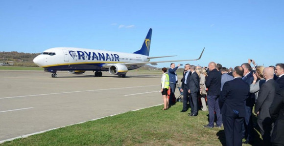 Poletio avion iz Banjaluke do Frankfurta, ali ne onog pravog!?