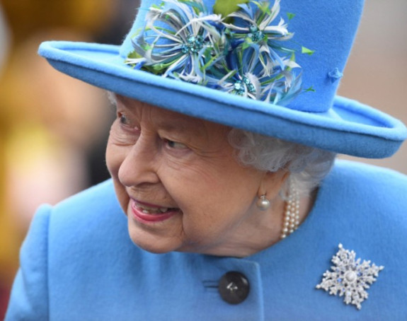 Kraljica prvi put u javnosti nakon skandala