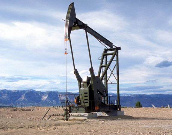 Свјетска цијена нафте поново у паду