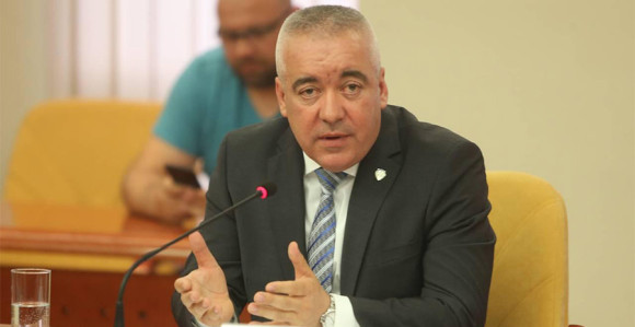 Ćulum otpada iz "trke" za novog direktora SIPE?