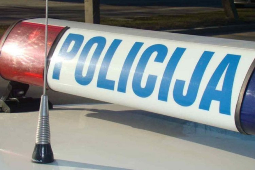 Drvar: Poginula žena, sin teško povrijeđen