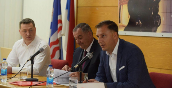 Višković otkrio: Priča se sa Mićićem, ali i sa Markovićem