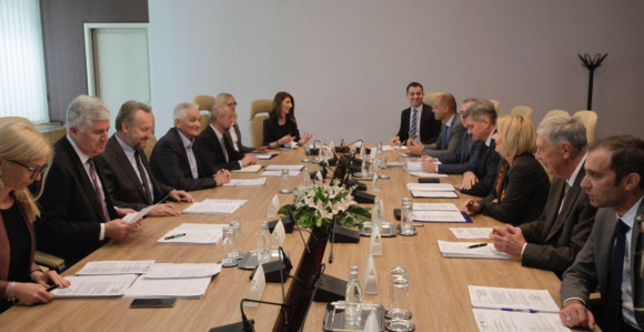 Skoro dva miliona za nova vozila i još savjetnika u PSBiH