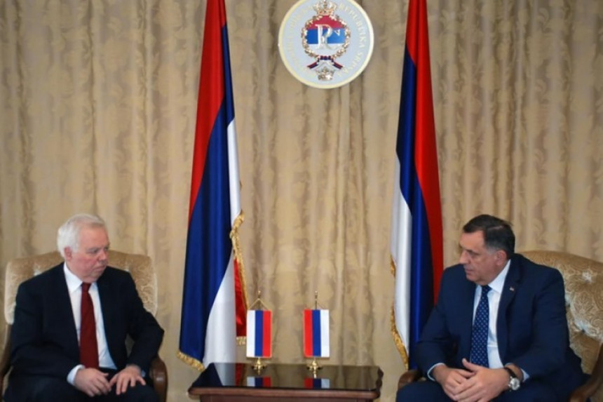 Nakon Kvinte, Dodik sa ruskim ambasadorom