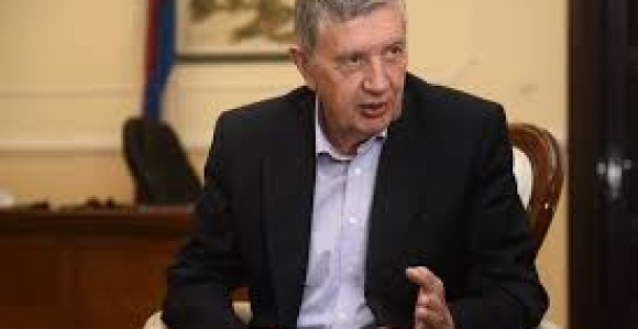 Радмановић није смио гласати за властити приједлог?!